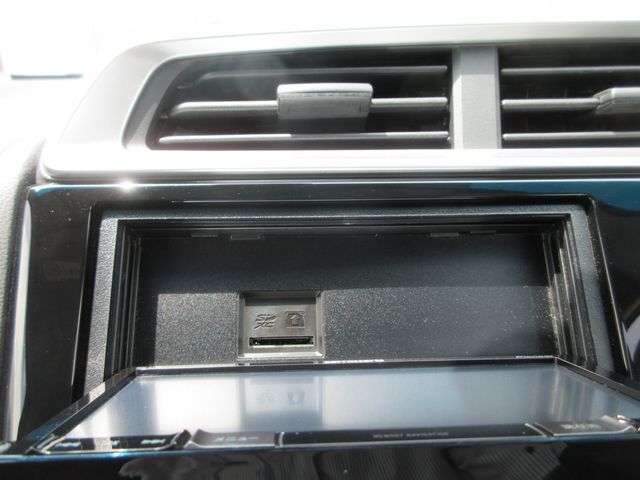 FIT HYBRID 4WD