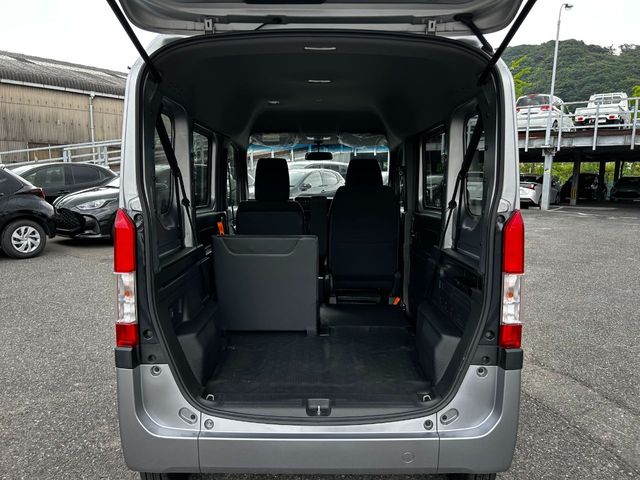 N-VAN