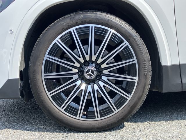 MERCEDES BENZ GLA class