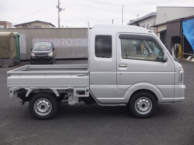 Super CARRY truck 4WD