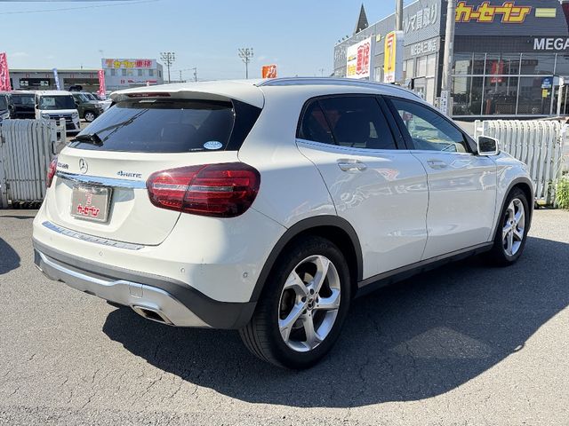 MERCEDES BENZ GLA class