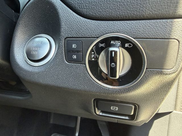 MERCEDES BENZ GLA class