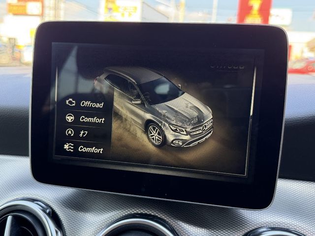 MERCEDES BENZ GLA class