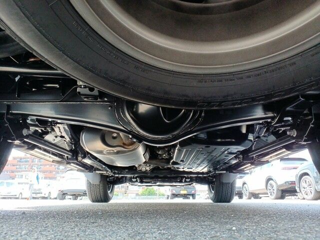 LANDCRUISER 250