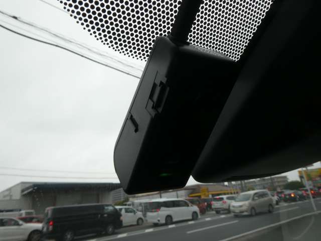 VITZ HYBRID