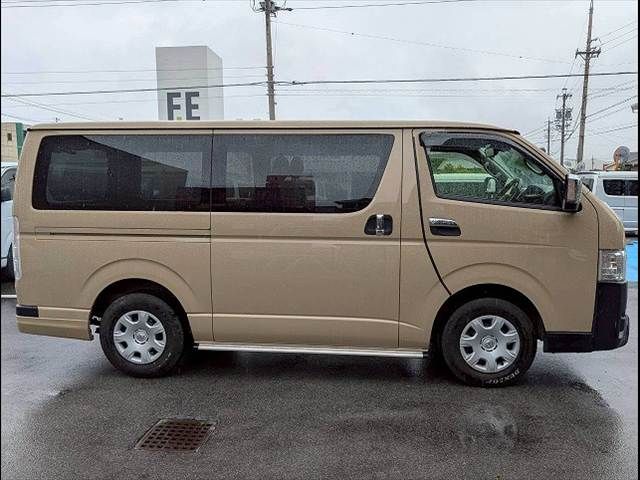 HIACE van 2WD