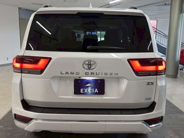 LANDCRUISER wagon