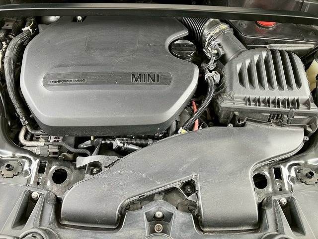 MINI COOPER D CROSSOVER
