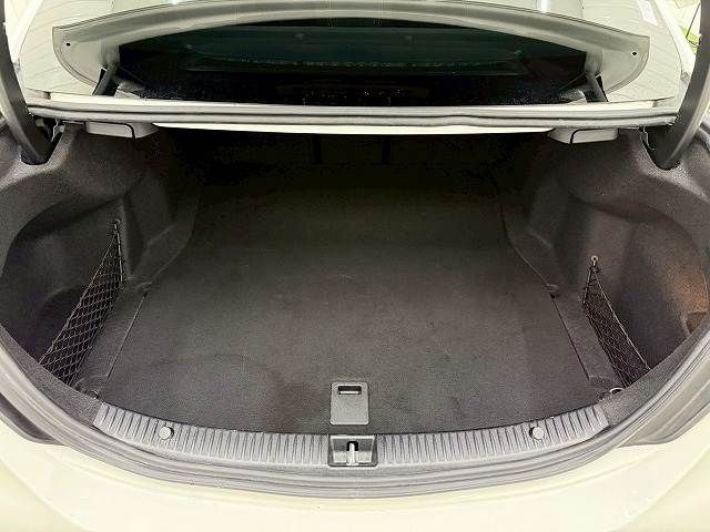 MERCEDES BENZ C class sedan