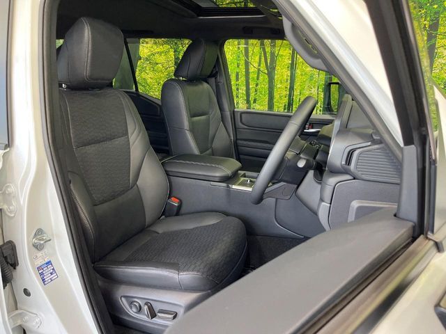 LANDCRUISER 250