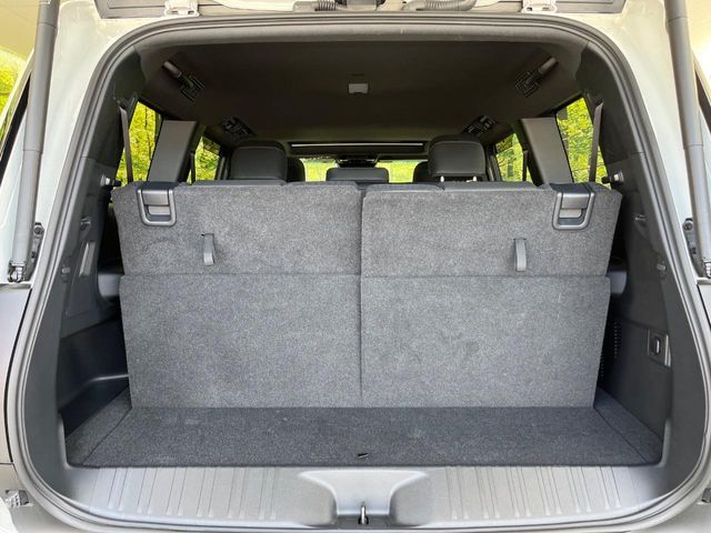 LANDCRUISER 250