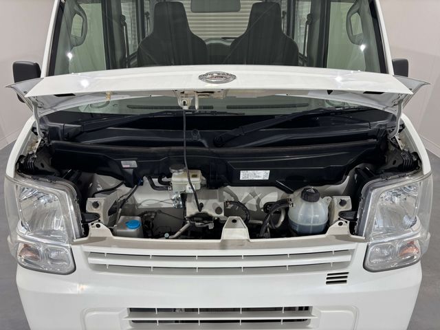 NV100 CLIPPER 4WD