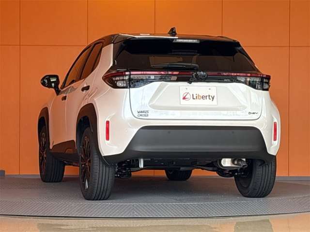 YARIS CROSS HYBRID