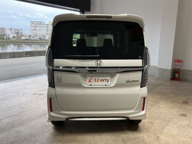 N BOX CUSTOM