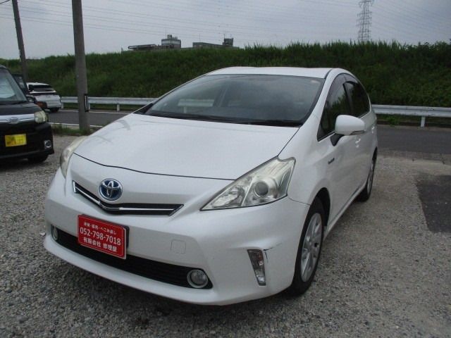 PRIUS Alpha
