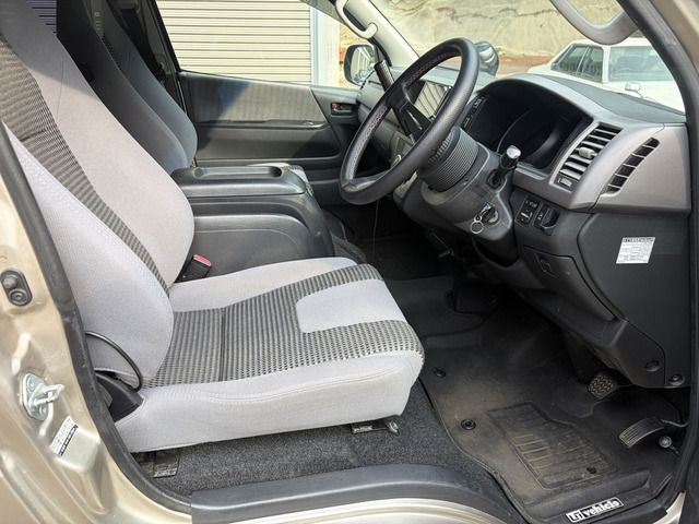 HIACE van 2WD