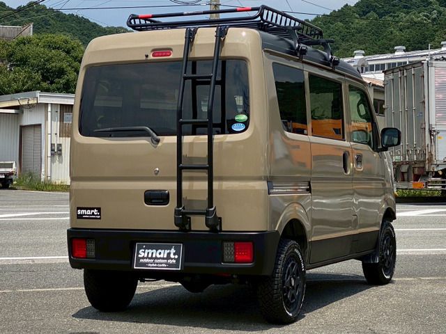 EVERY van 4WD