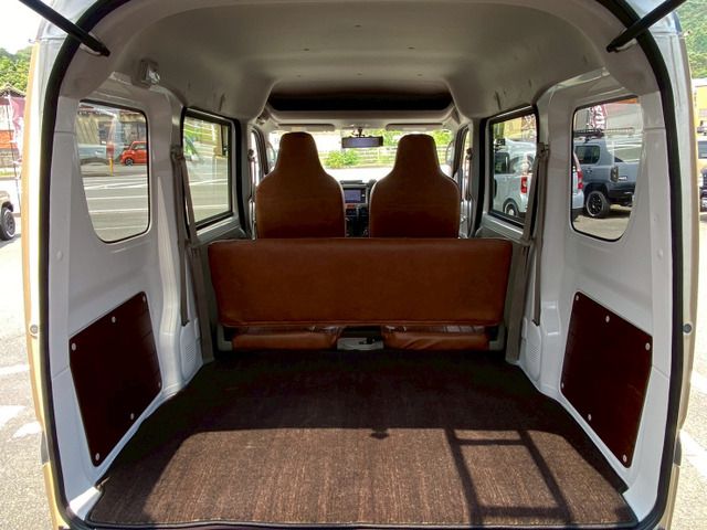 EVERY van 4WD