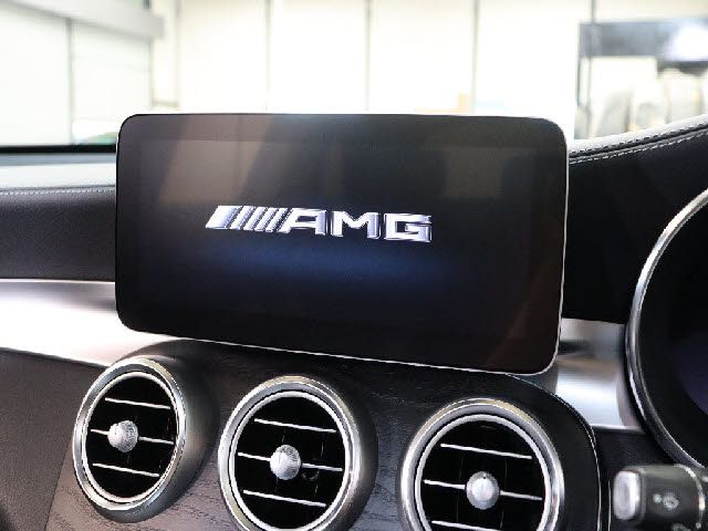 MERCEDES AMG GLCclass
