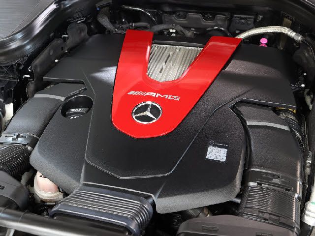 MERCEDES AMG GLCclass