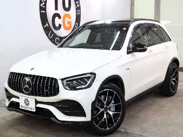 MERCEDES AMG GLCclass