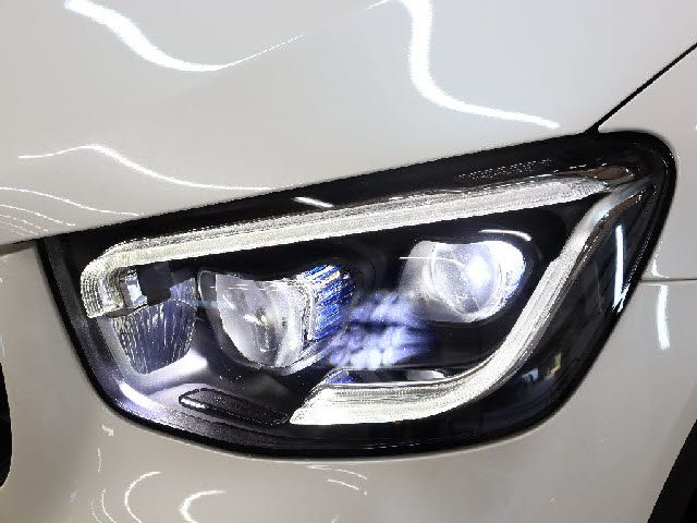 MERCEDES AMG GLCclass