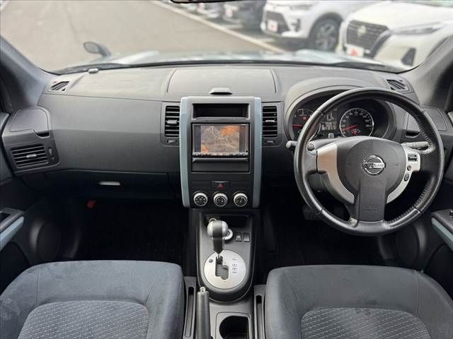 X-TRAIL 4WD