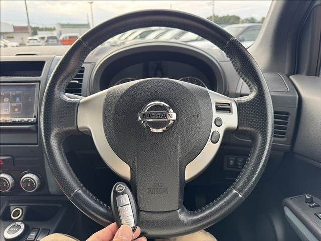 X-TRAIL 4WD