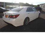 CROWN sedan hybrid