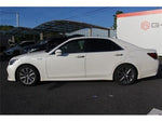 CROWN sedan hybrid