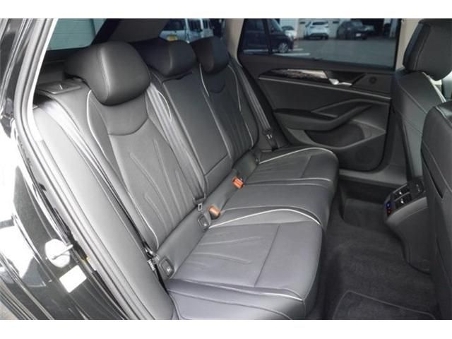 VOLKSWAGEN PASSAT wagon