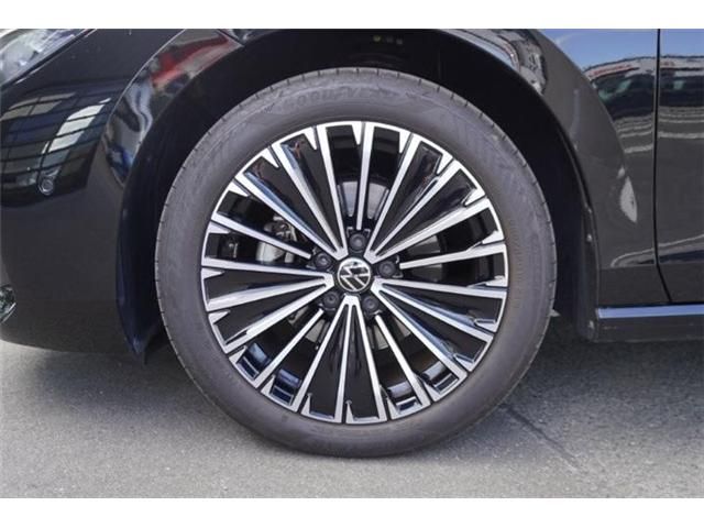 VOLKSWAGEN PASSAT wagon