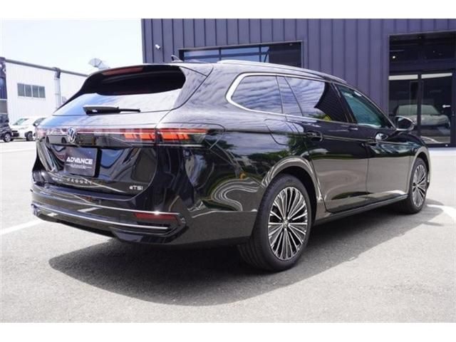 VOLKSWAGEN PASSAT wagon