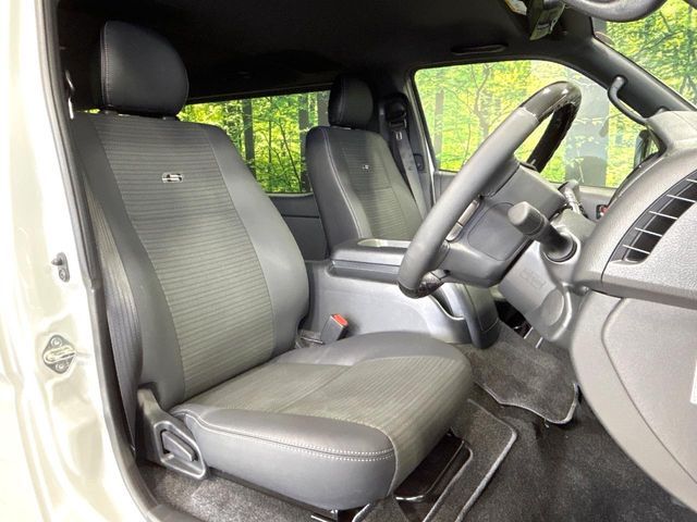 HIACE van 2WD