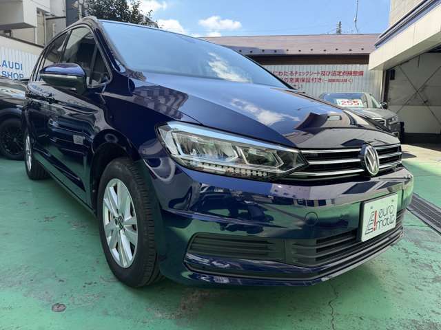 VOLKSWAGEN GOLF TOURAN