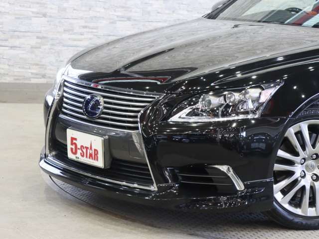 LEXUS LS600h