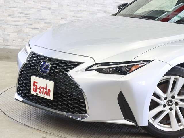 LEXUS IS300h