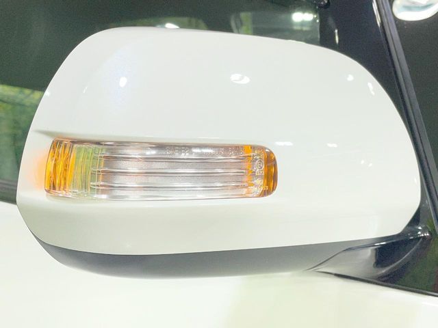 ESTIMA  4WD