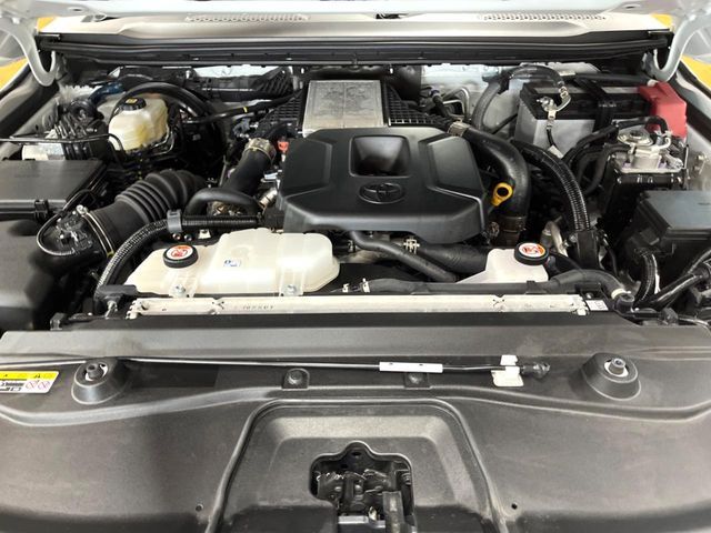 LANDCRUISER 250