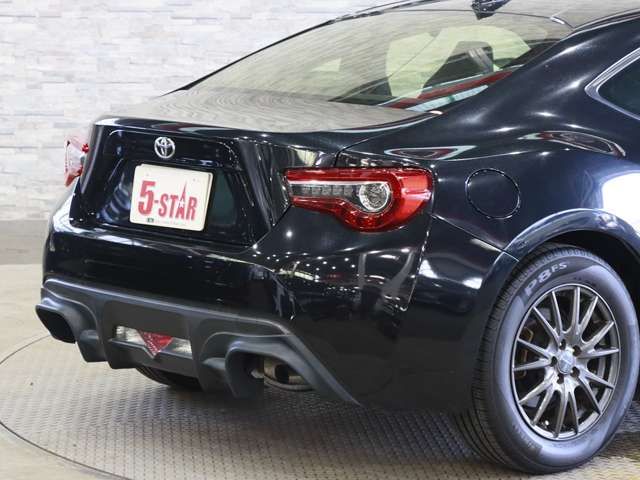 86