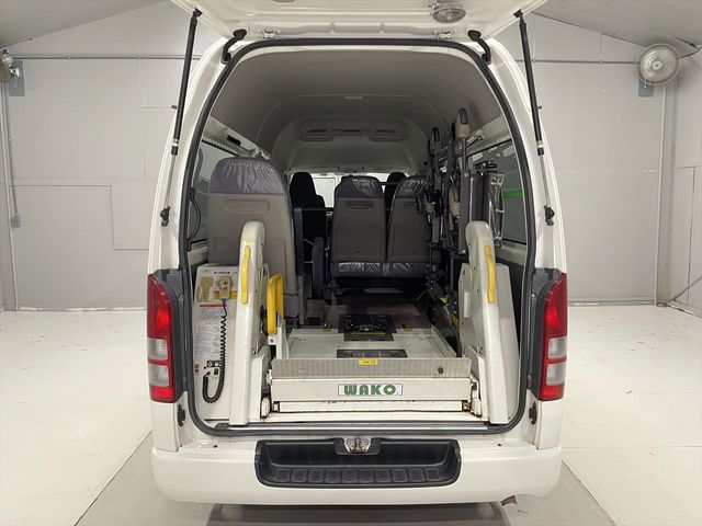 REGIUSACE van 2WD