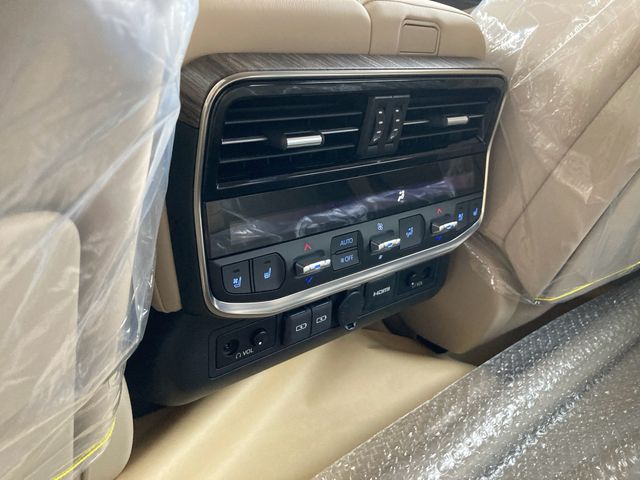 LANDCRUISER wagon
