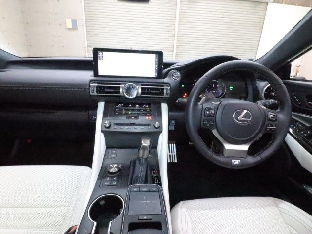 LEXUS RC300h