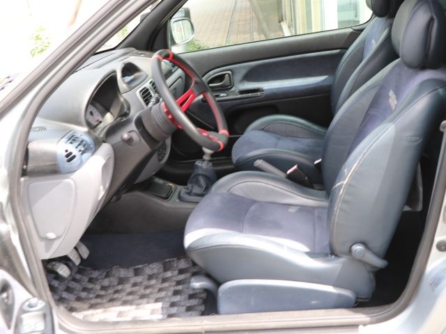 RENAULT LUTECIA