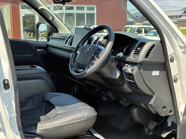 HIACE wagon 4WD