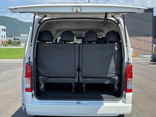 HIACE wagon 4WD