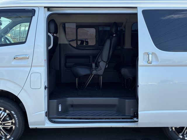 HIACE wagon 4WD