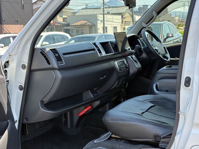 HIACE wagon 4WD