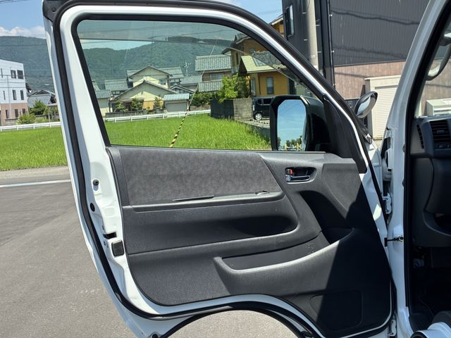 HIACE wagon 4WD