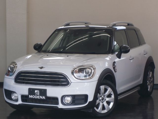 BMW MINI COOPER CROSSOVER